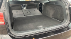 Volkswagen Golf 1.6 TDI SE 5dr [Nav] Diesel Estate